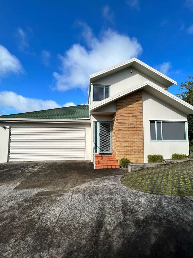 894 Whangaparaoa Road Manly_1