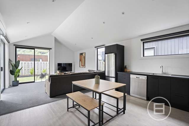 5 Bellamore Street Dalefield/Wakatipu Basin_4