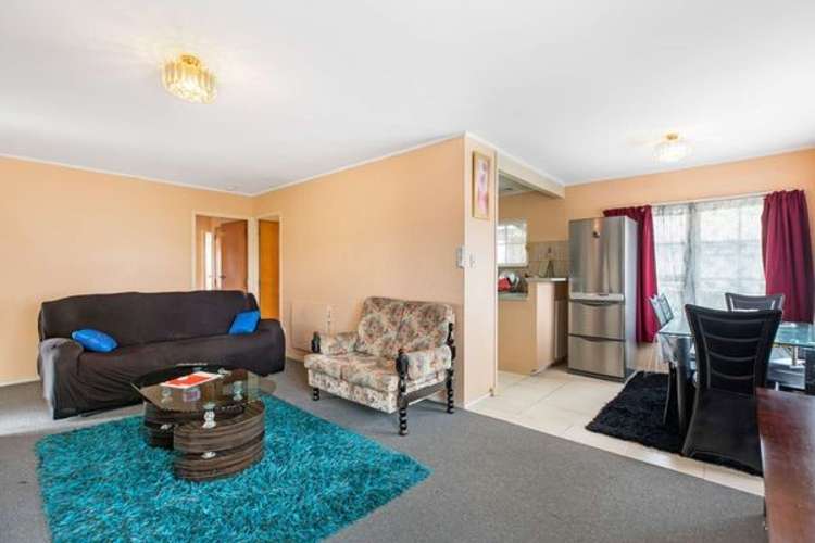 422 Roscommon Road Clendon Park_5