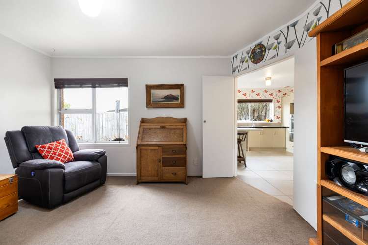 8 Malcolm Street Riverlea_12