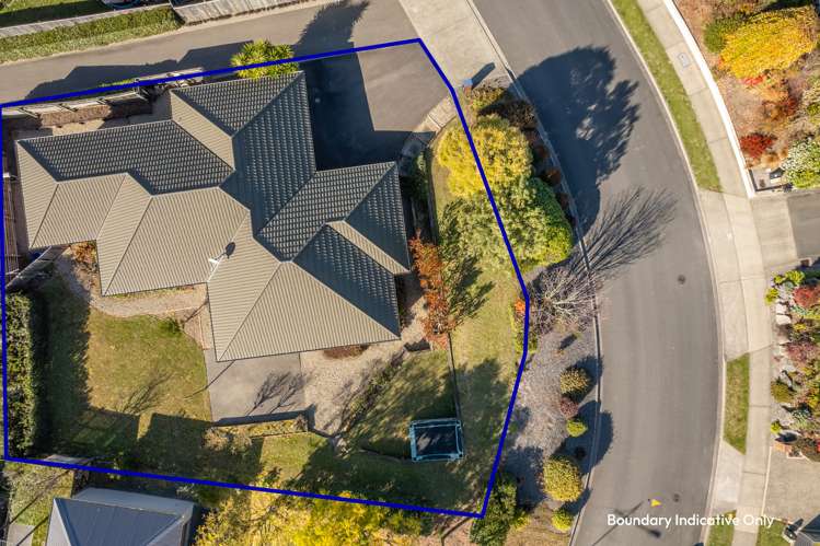 10 Lobank Place Richmond_16