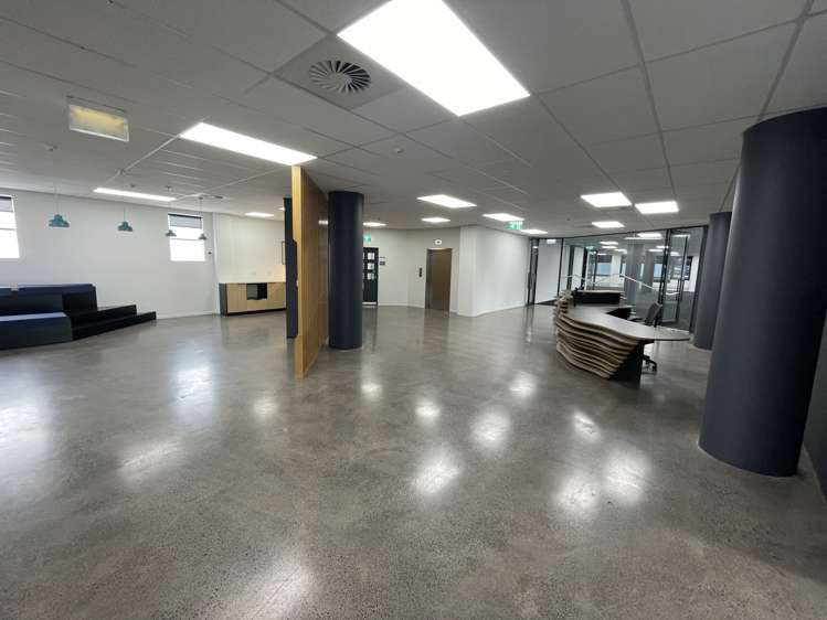 235 Broadway Newmarket_8