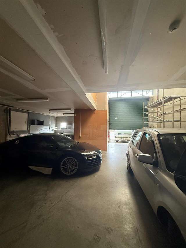 Unit 4, 98 Main Road Tawa_2