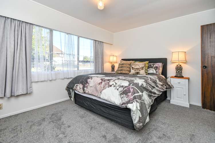 2/2 Grande Vue Road Papatoetoe_8