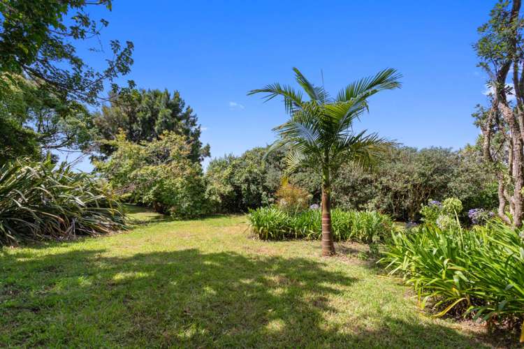 42 Rewarewa Road Te Atatu Peninsula_42