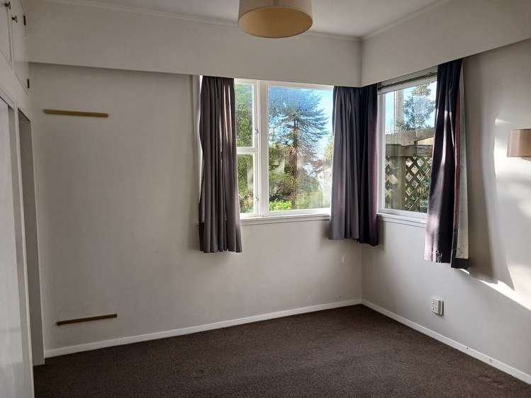 10 Toenga Road Pukerua Bay_18