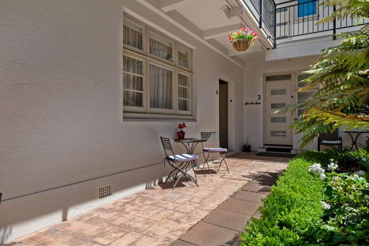 4/11 Wellington Street_5