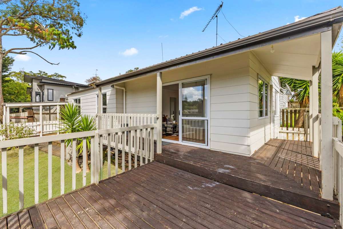 2/39 Bayview Road_0