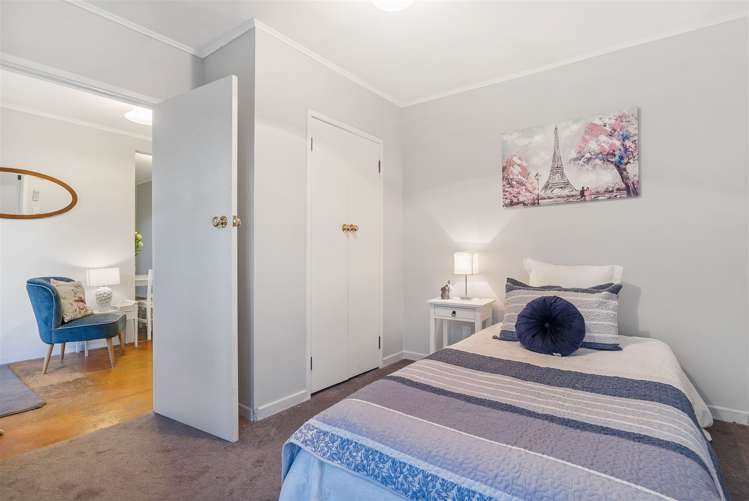 91 Hutchinson Avenue New Lynn_12