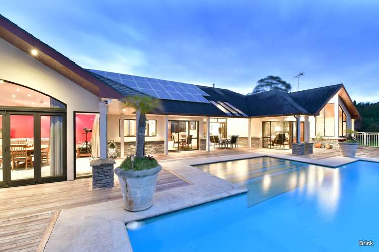 1 Myra G Place Stanmore Bay_19