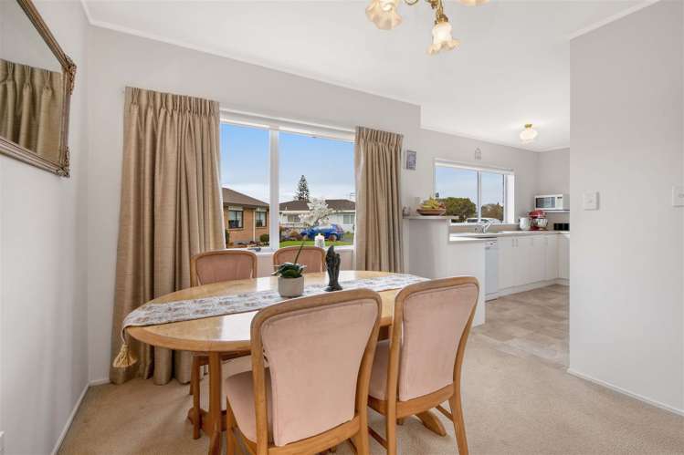 21 Ruby Place Orewa_8