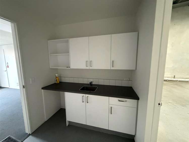 3/1 Doric Way Islington_11