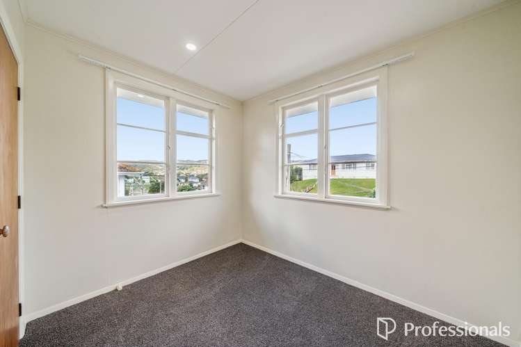 1 Wakefield Terrace Tawa_13