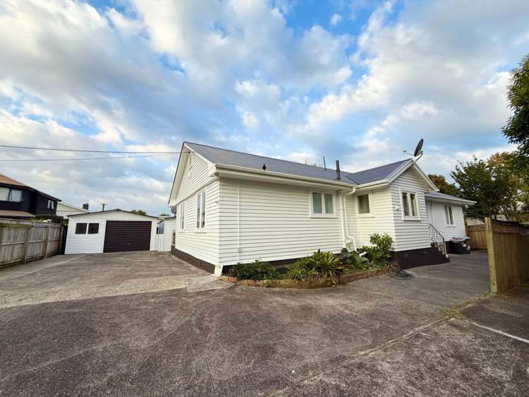 1/31A Abbotts Way Remuera_13