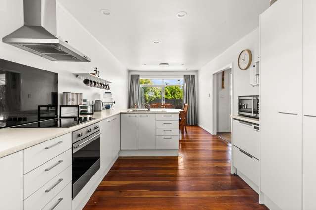 Exceptional Dual-Dwelling Opportunity on 1,196sqm