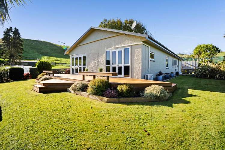 14 Hu Road Rawhitiroa_18