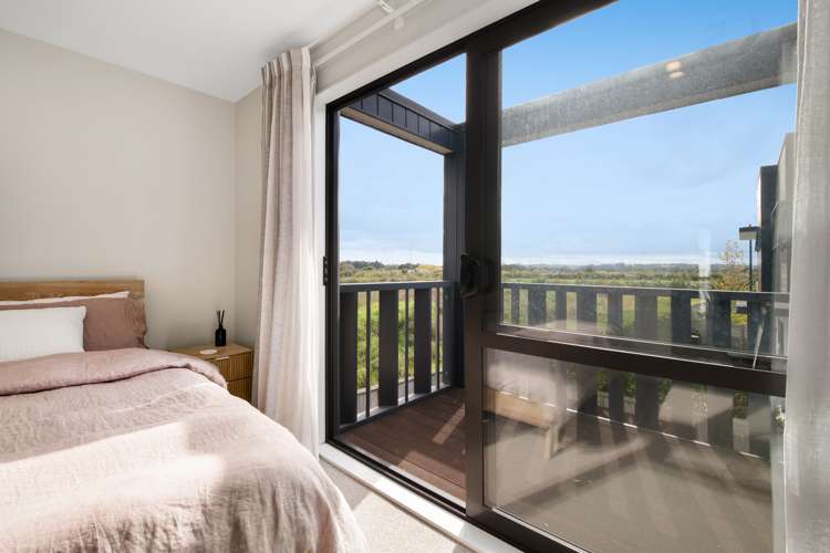 51 Carder Court Hobsonville_13