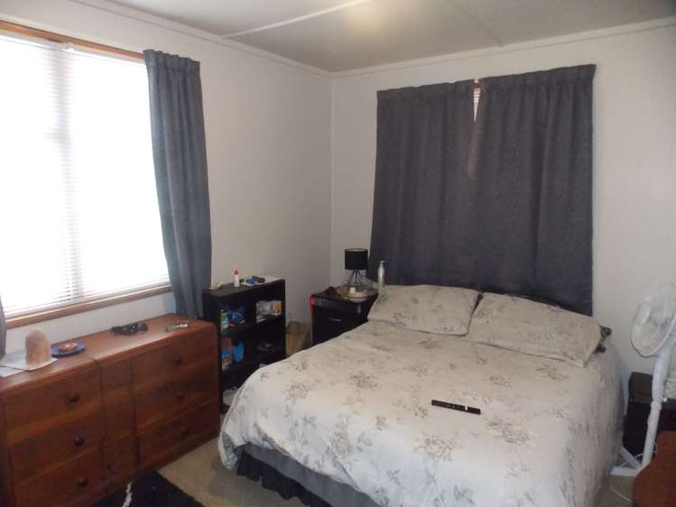 17 Dundas Road Sanson_18