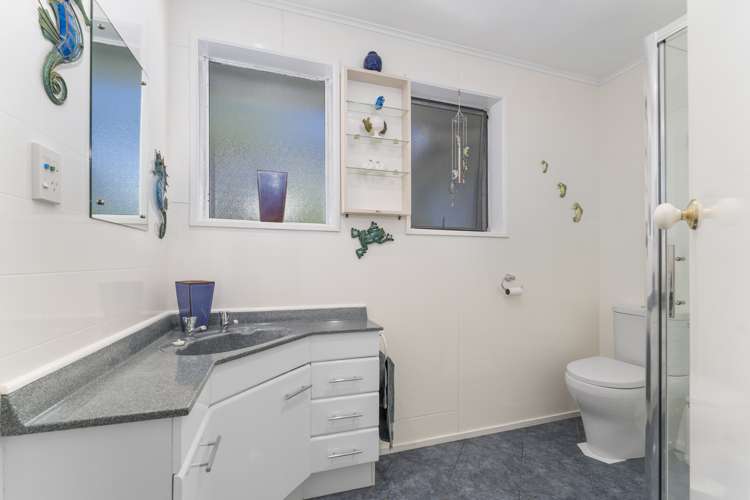 6 Main Road Havelock_18