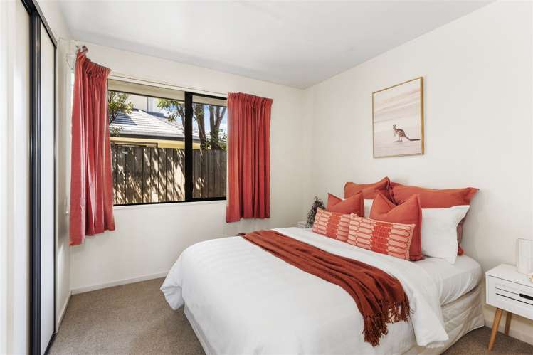 2 Anglesea Avenue Parklands_11