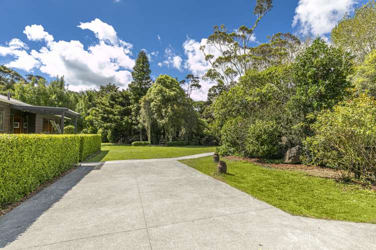 1074 Peak Road Helensville_16