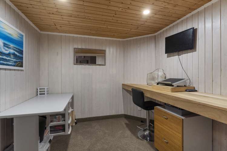 32 Quadrant Heights Paraparaumu_18