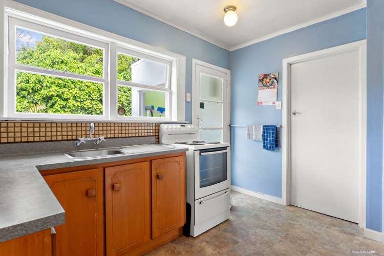 1/16a Cassino Street Bayswater_5