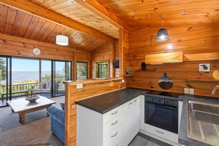 68 Beach Road Collingwood_4