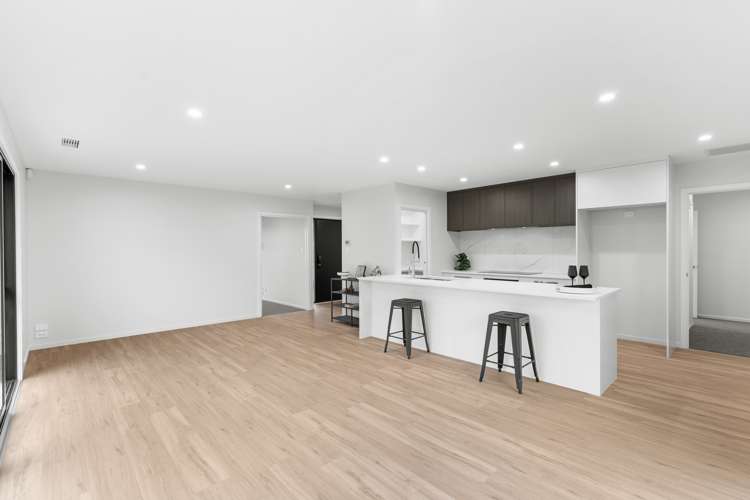 57 River Stone Drive Halswell_2