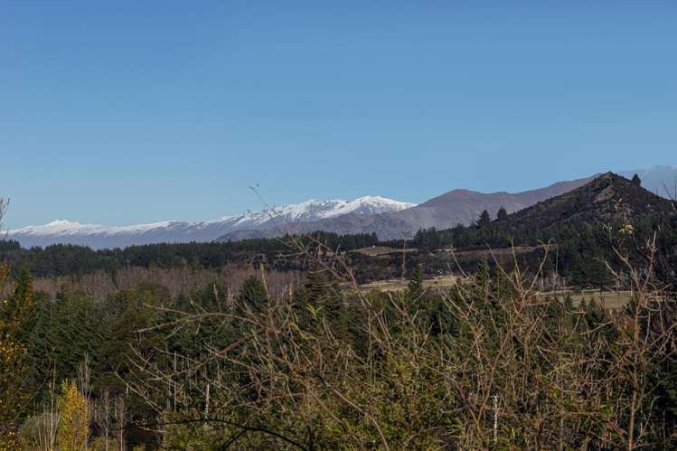 35 Parry Crescent Lake Hawea_18