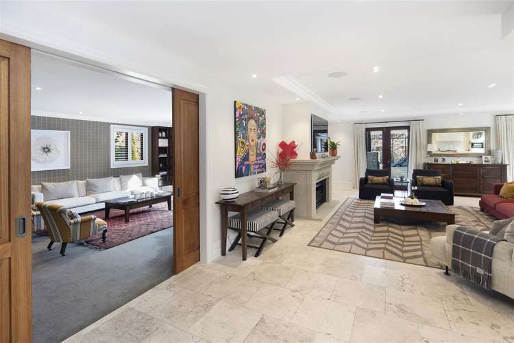 87 Merivale Lane Merivale_7