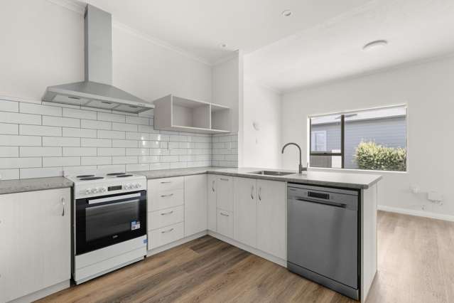 1/85 Meeanee Road Taradale_3