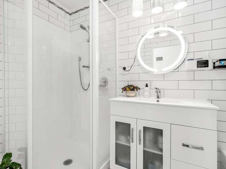 52 Riverton Drive Randwick Park_26