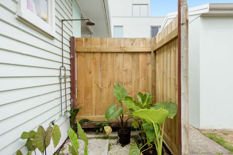 686 Papamoa Beach Road Papamoa_11