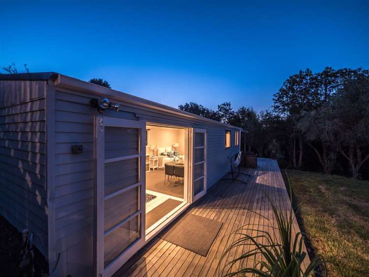 147 Forest Hill Road Henderson_20