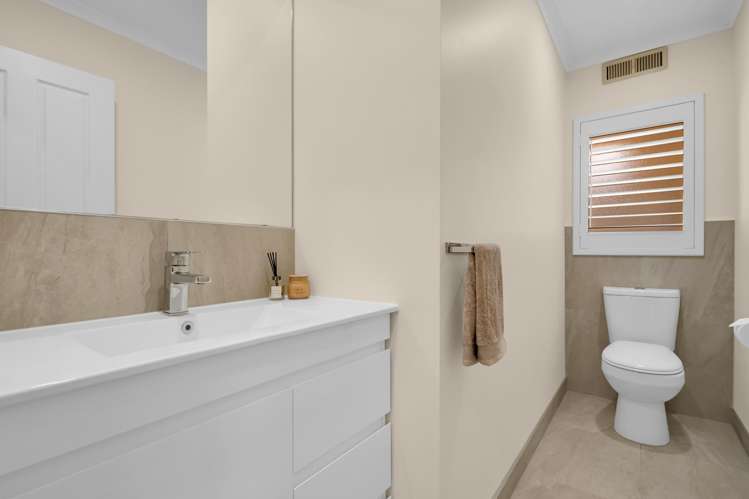 20 Quedley Court Eastern Beach_30