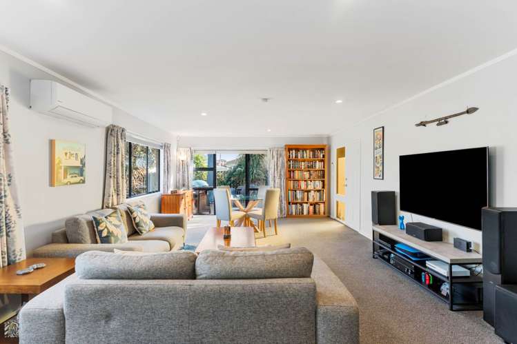 2/52 Shirley Avenue_5