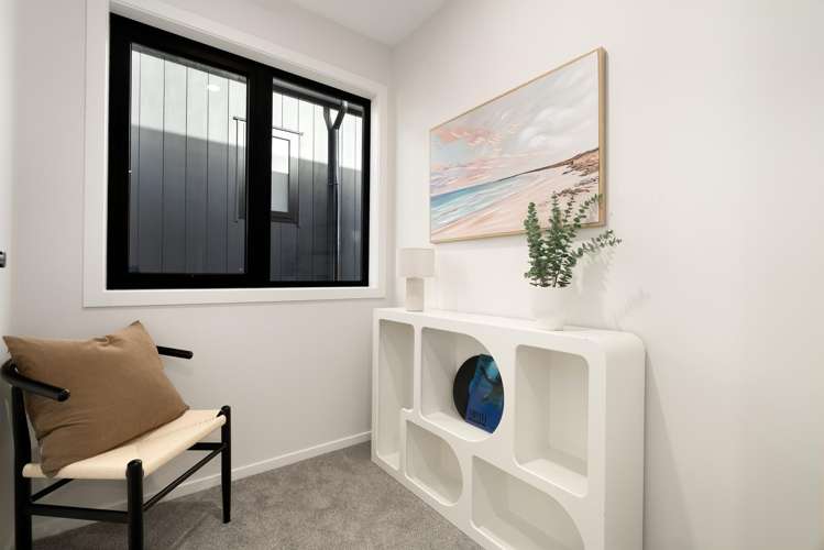 51B Gordon Avenue Forrest Hill_15