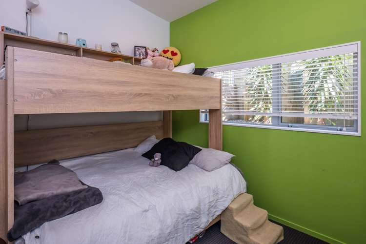 31 Ashwood Street Woodridge_8