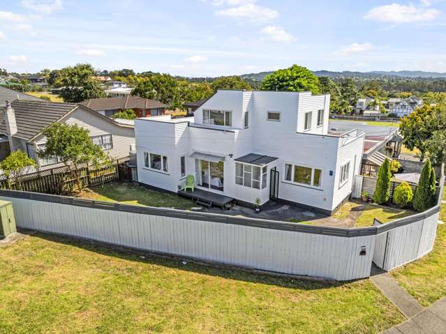 Top location & Beautiful Family Home!