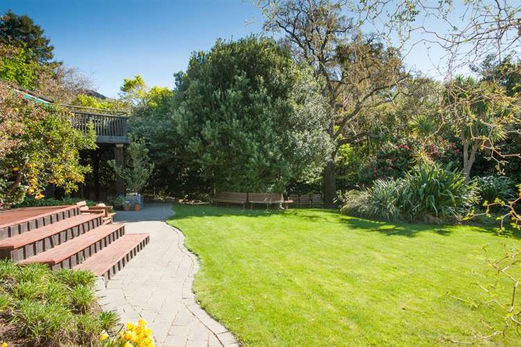 7 Merlincote Crescent Governors Bay_9