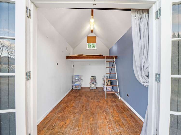 121 Mcleods Road Sefton_25