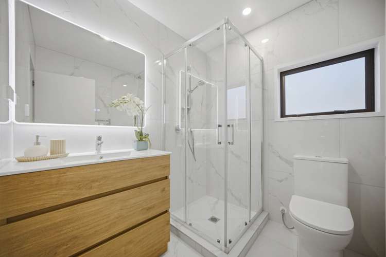 519A East Coast Road Murrays Bay_15