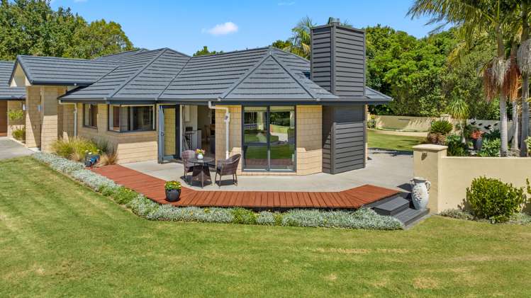 21 Macwhinney Drive Drury_25