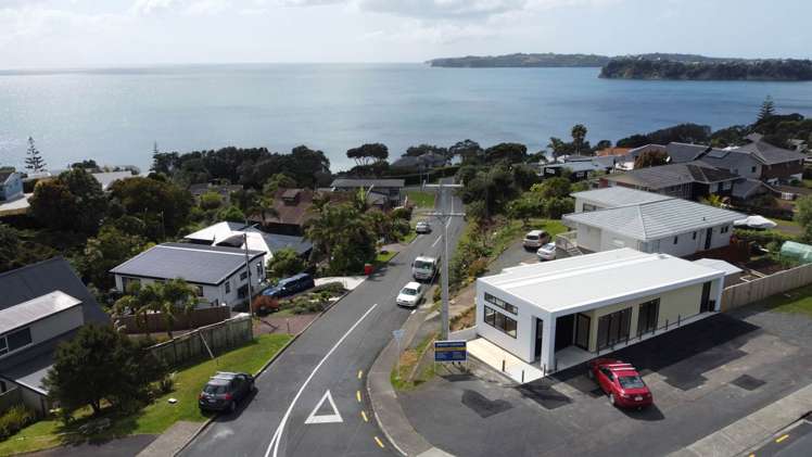 182 Vipond Road Stanmore Bay_14