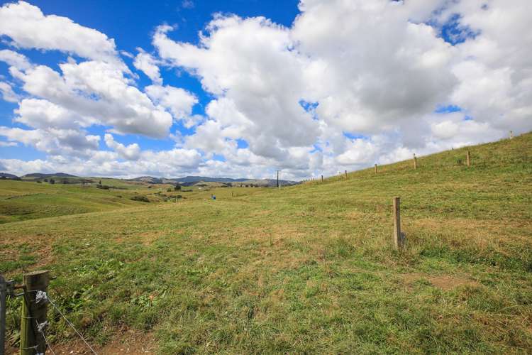 1018 Maihiihi Road Maihiihi_23