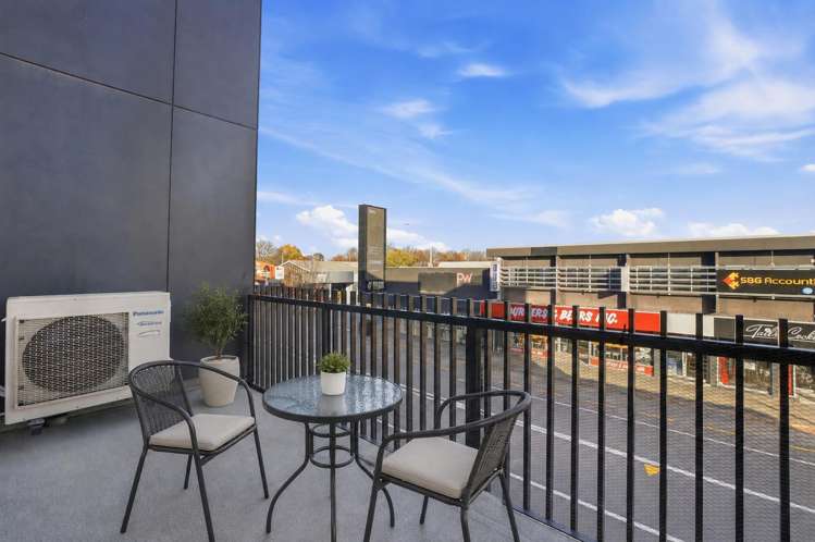 3/4 Waverley Street Sydenham_8