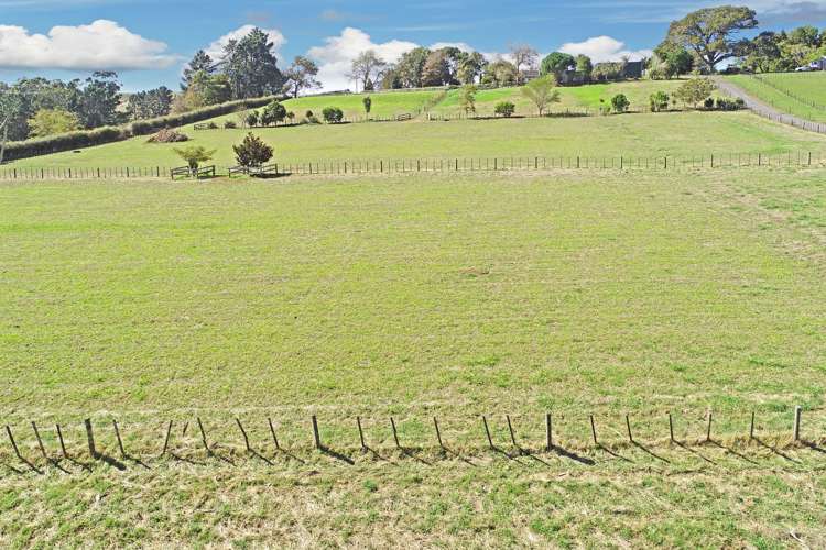 214 Razorback Road Bombay_18