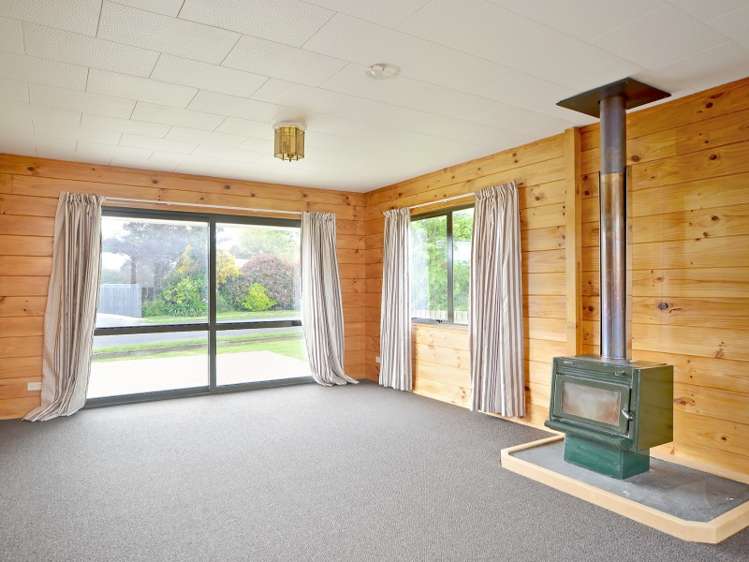 72 Victoria Street Carterton_3