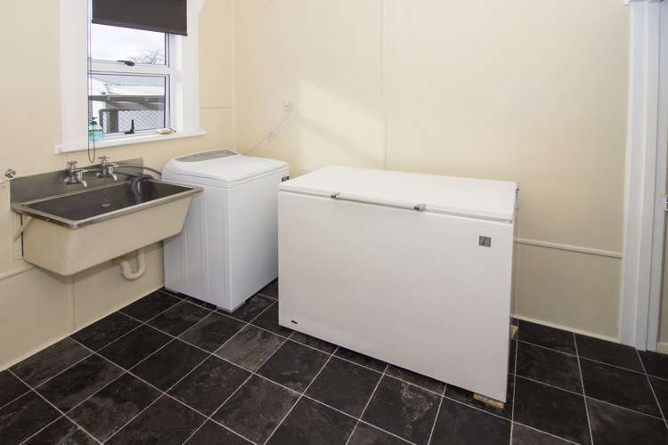 16 Jeans Street Masterton_11